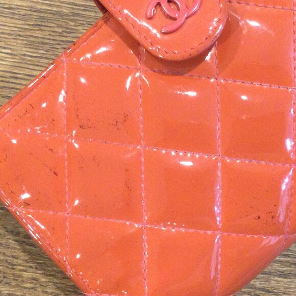 Chanel Patent Quilted Zip Pocket Wallet Coral - Picture 3 of 14